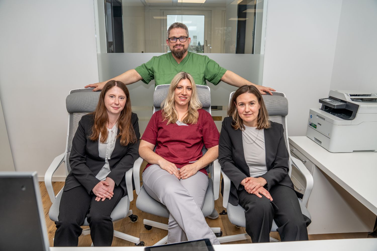 Das Team der Zahnarztpraxis Dr. Hessner als Arbeitgeber